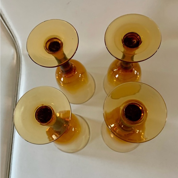 1970 Honey Amber Hand blown Stemmed Wine Goblet Glasses Of 4 - Picture 8 of 12